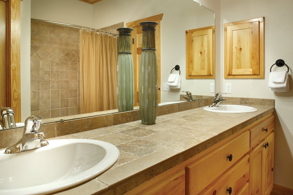 bathroom-worldmark-new (1)