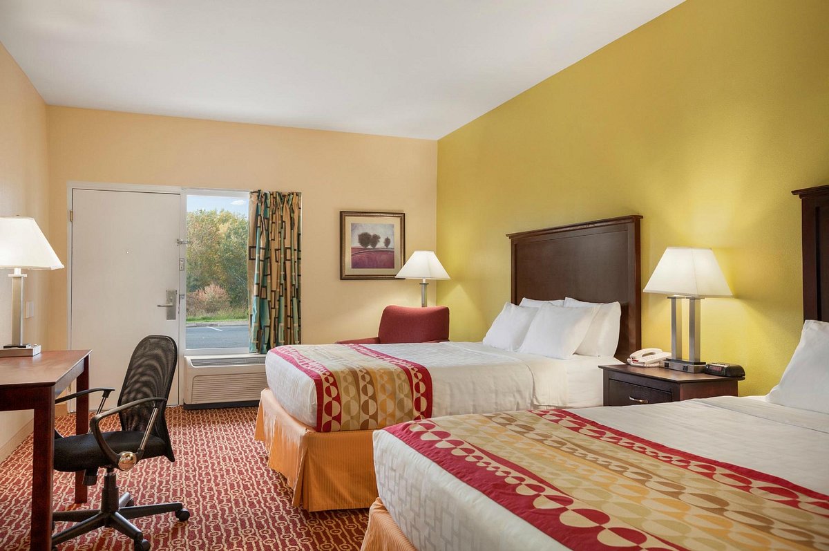 baymont-inn-suites-warrenton (3)