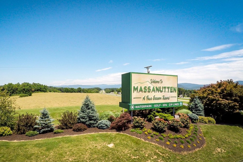 entrance-to-massanutten (1)
