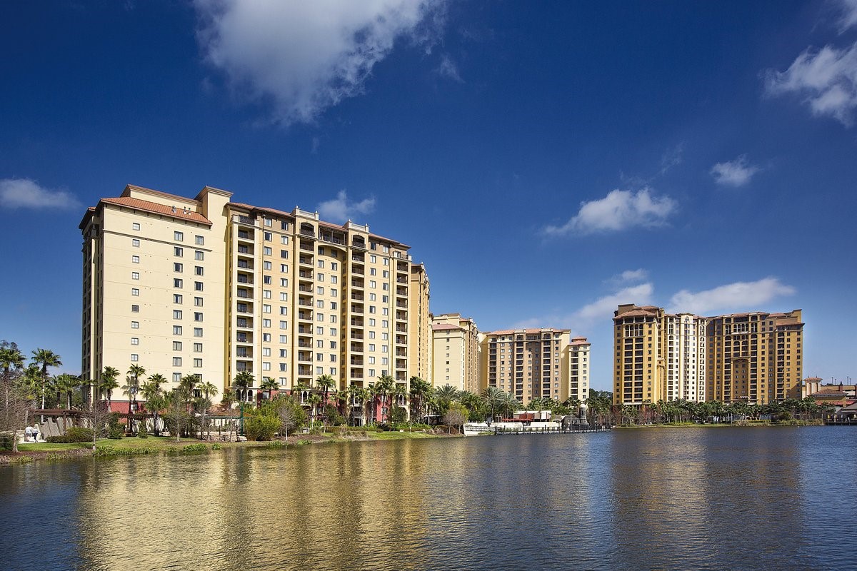exterior-club-wyndham (22)