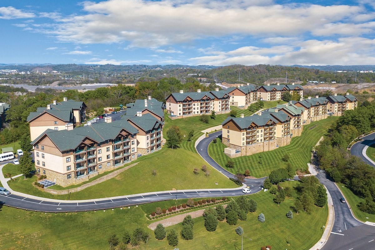 exterior-smoky-mountains (2)