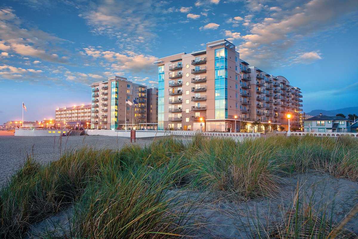 exterior-worldmark-seaside (1)
