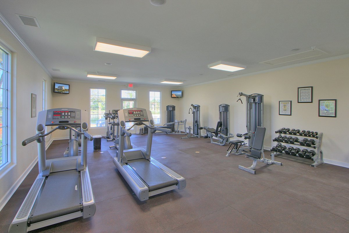 fitness-center-15