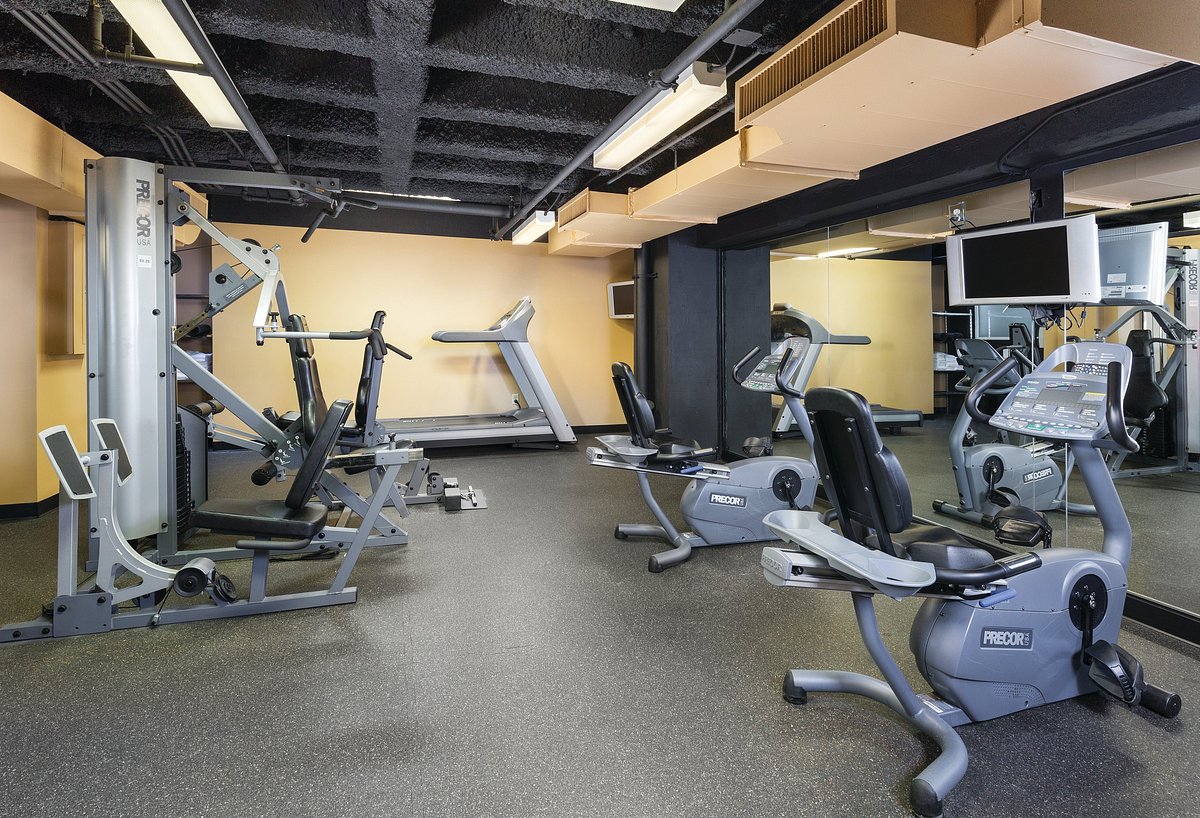 fitness-center-worldmark-1