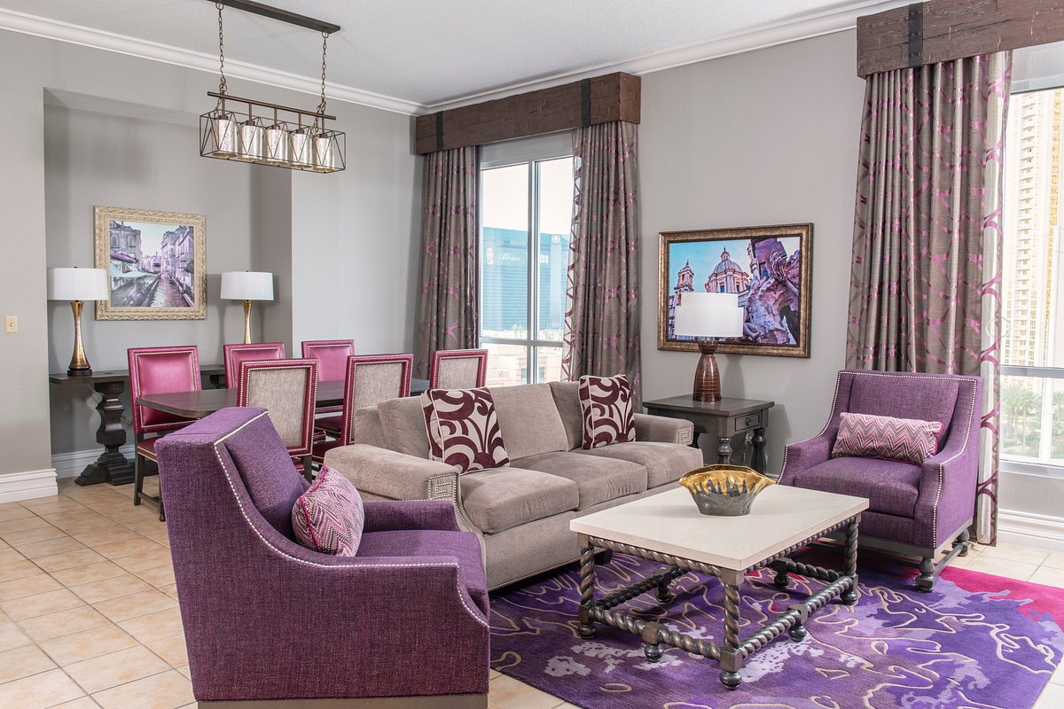 living-club-wyndham-grand (1)