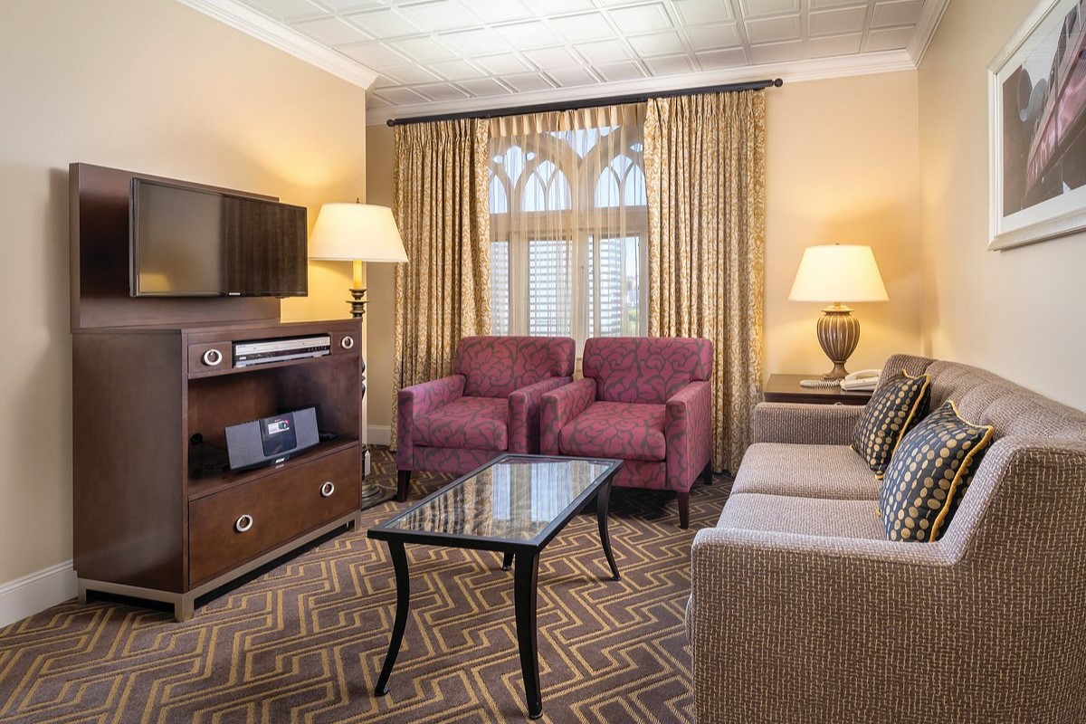 living-room-worldmark-4