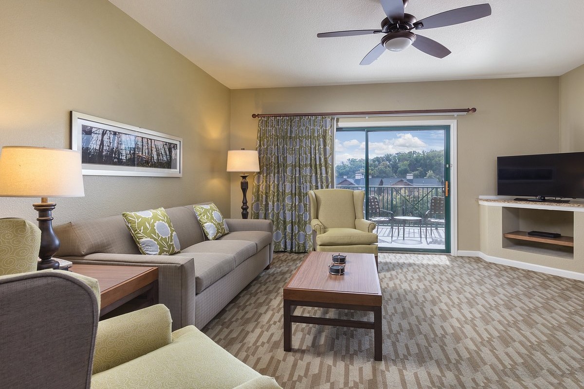 living-smoky-mountains (1)