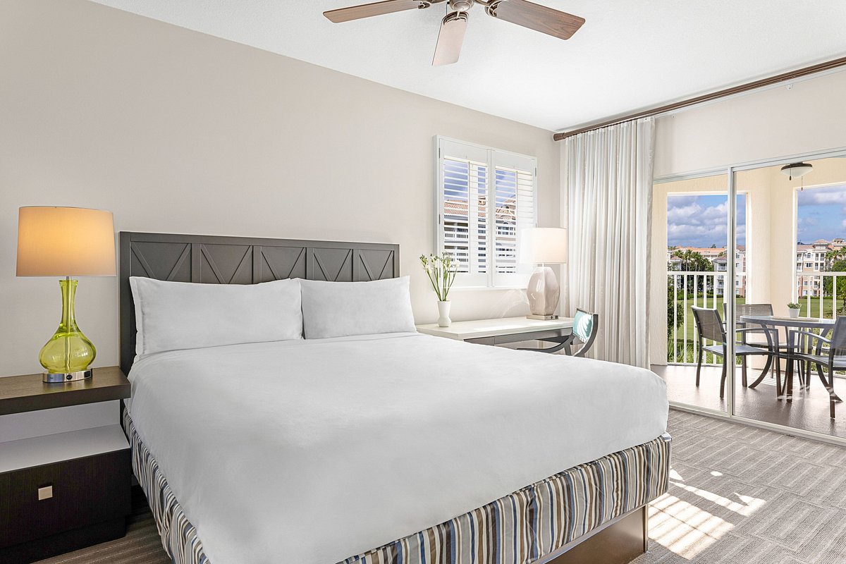 one-bedroom-villa-master
