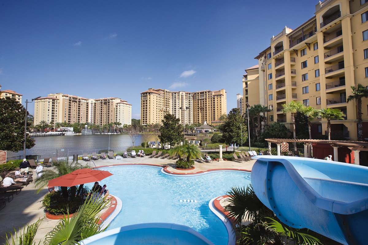 pool-club-wyndham-bonnet (3)