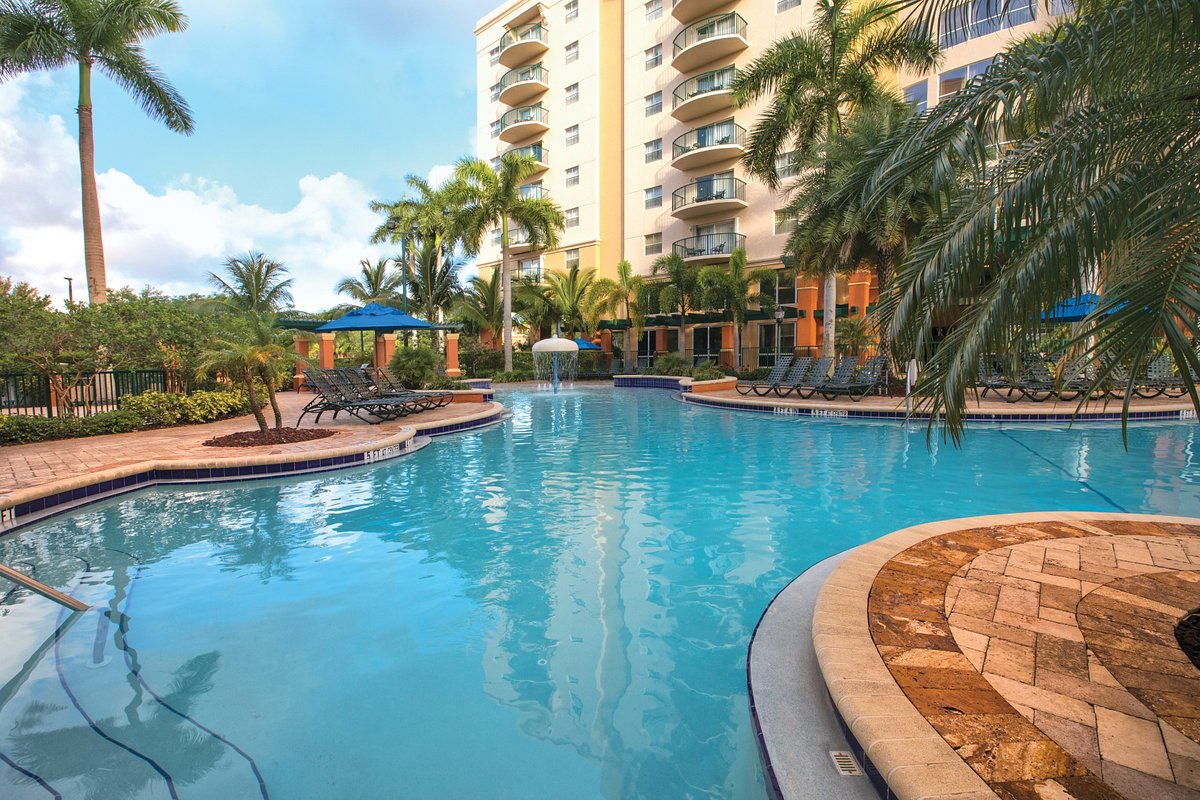 pool-palm-aire-1 (1)