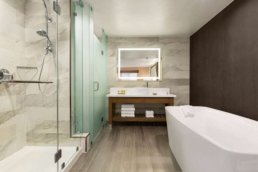 suite-24 (2)