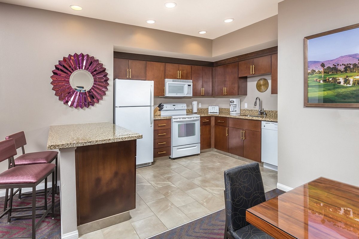 three-bedroom-kitchen-1