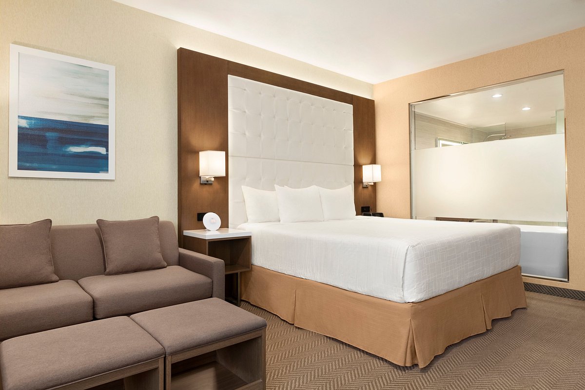 wyndham-anaheim (4)