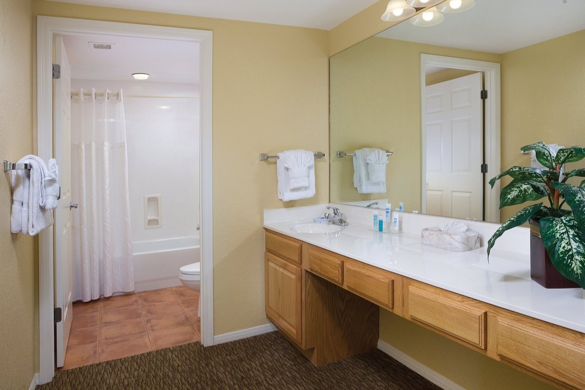 bathroom-sedona (1)