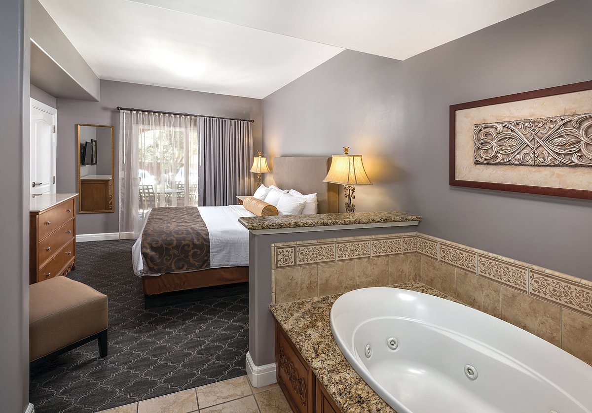 guest-bedroom-1 (1)