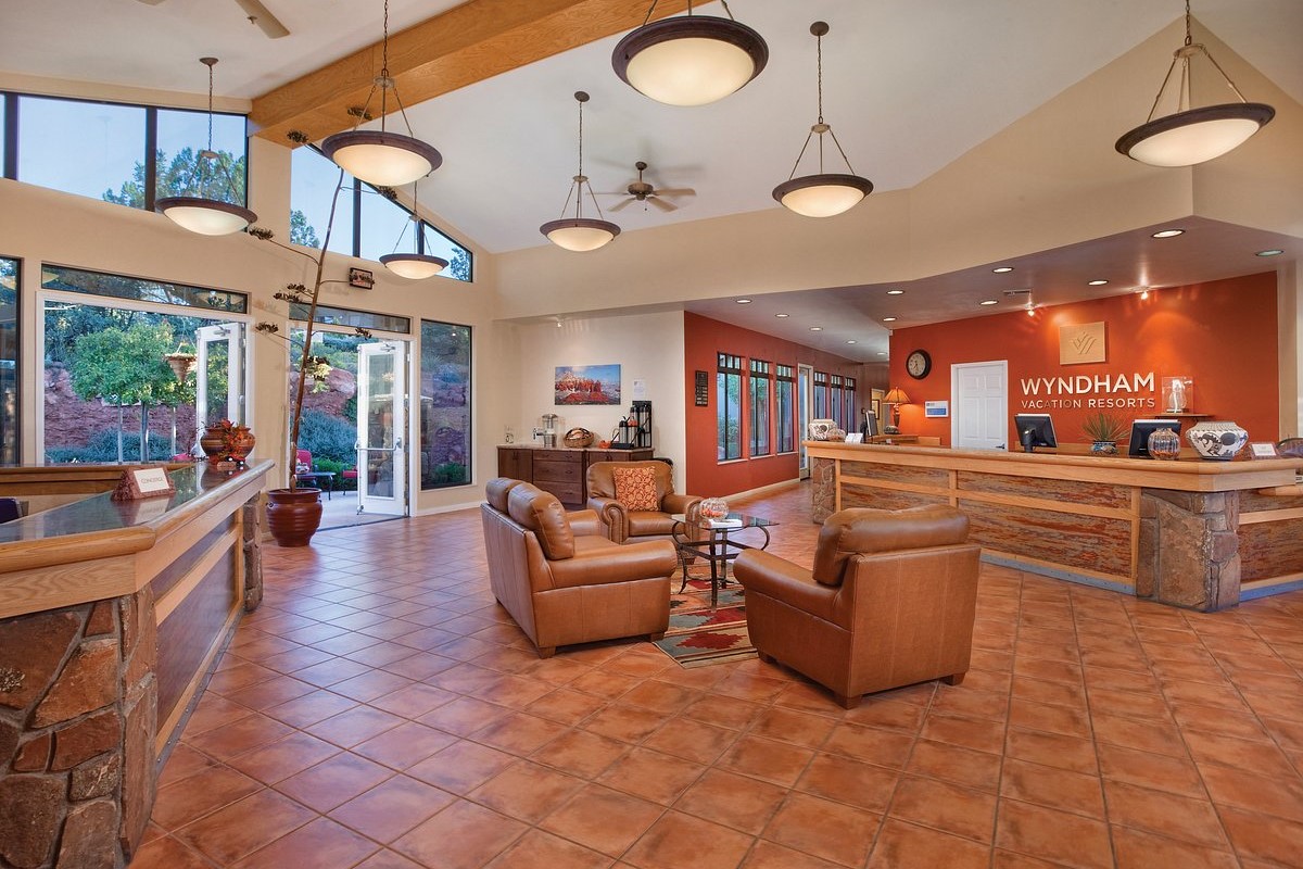 lobby-sedona (1)