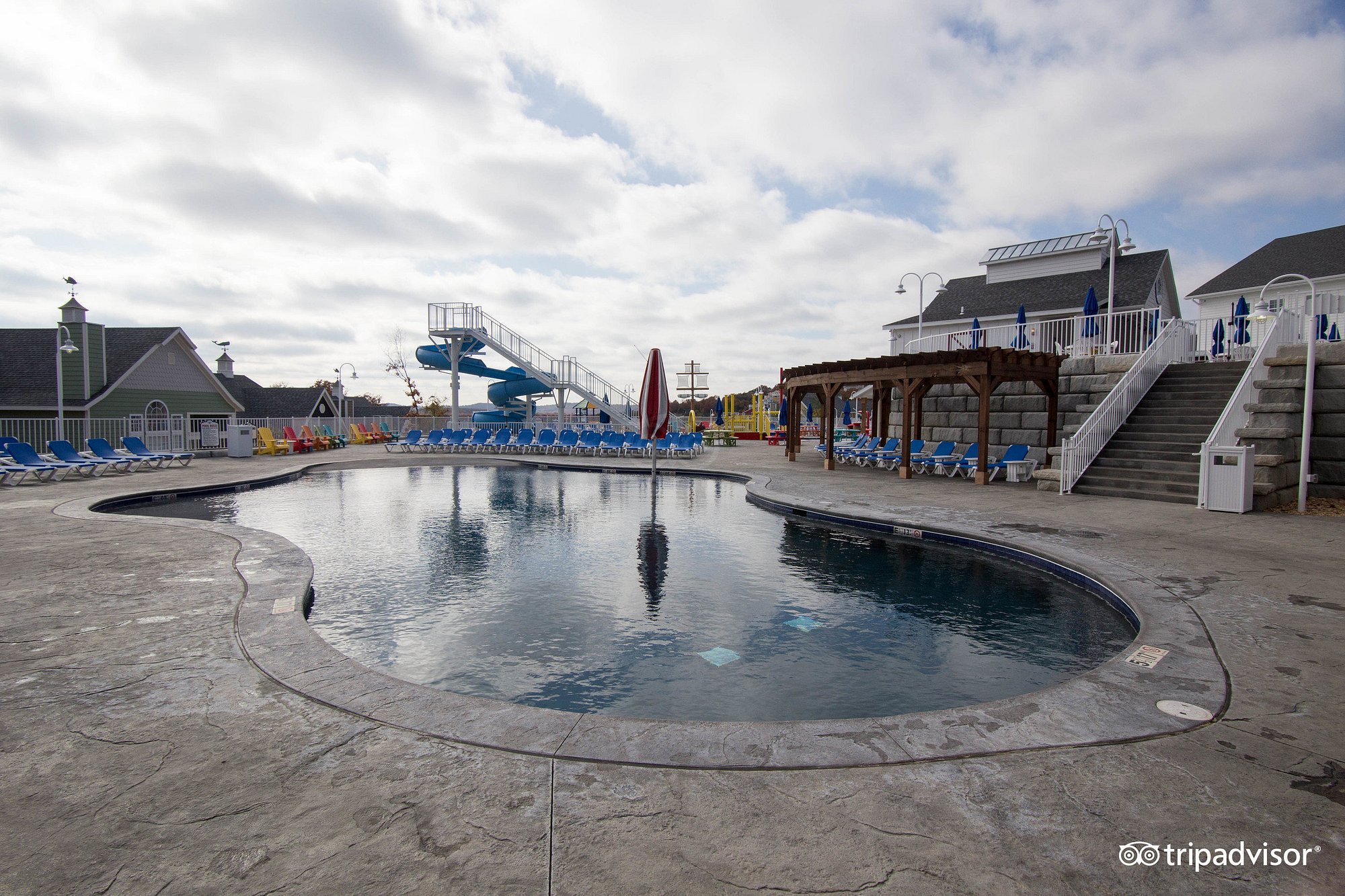 pirates-harbor-waterpark--v489999