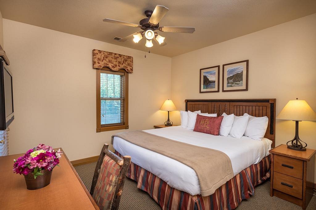 bedroom-one-bedroom-standard (1)