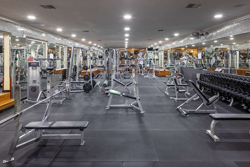 health-club-fitness-center (36)