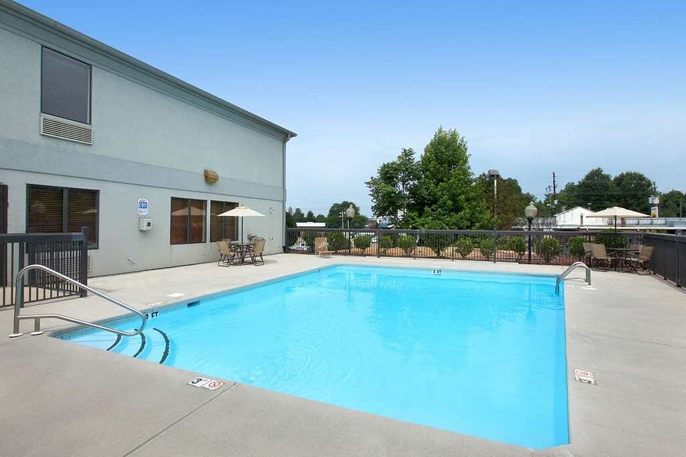 pool - 2025-04-14T153525.102