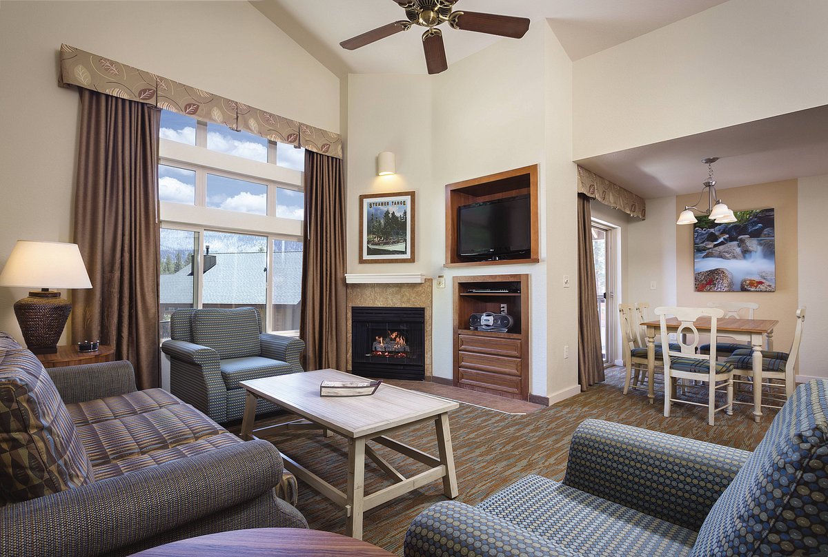 3-bedroom-living-room-1