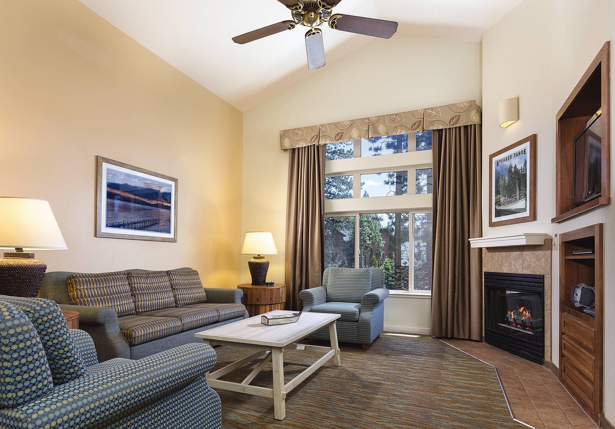 3-bedroom-living-room (2)
